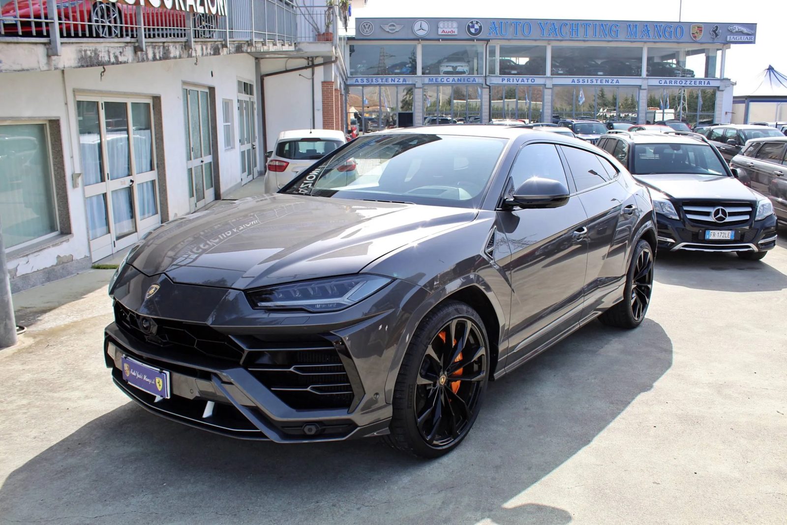 Auto Yachting Mango — Concessionaria a Padula (SA)