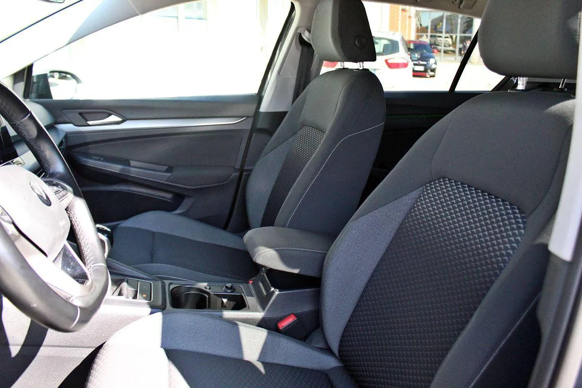 VOLKSWAGEN - Golf -VIII 2.0 TDI SCR Style 115CV