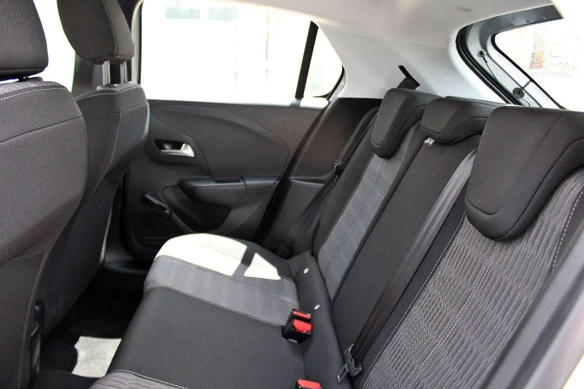 OPEL - Corsa - 1.2 Edition