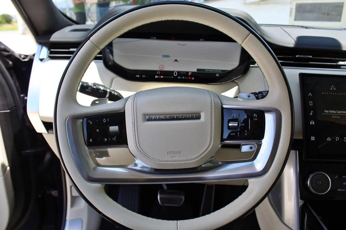 LAND ROVER - Range Rover - 3.0 I6 MHEV Vogue LWB