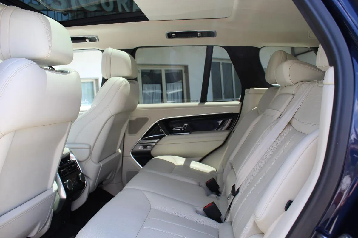 LAND ROVER - Range Rover - 3.0 I6 MHEV Vogue LWB