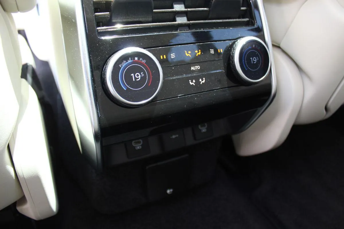 LAND ROVER - Range Rover - 3.0 I6 MHEV Vogue LWB