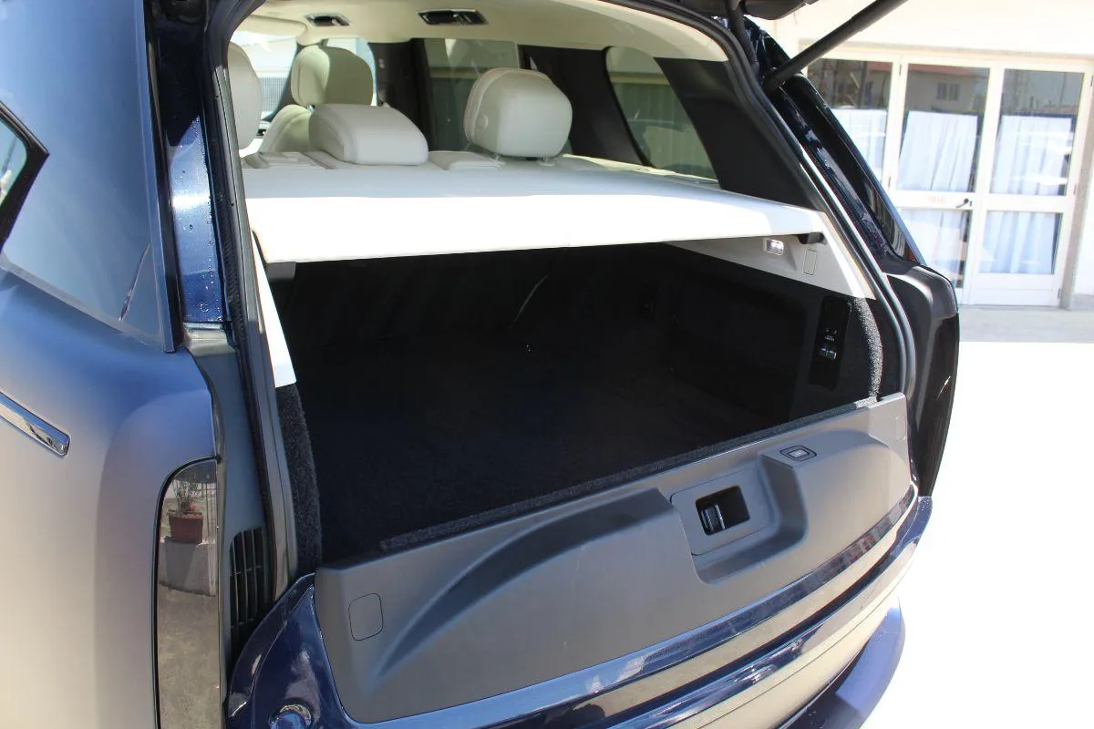 LAND ROVER - Range Rover - 3.0 I6 MHEV Vogue LWB