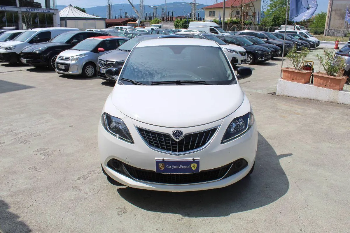 LANCIA - Ypsilon - 1.0 FireFly 5p.S&S Hybrid Silver