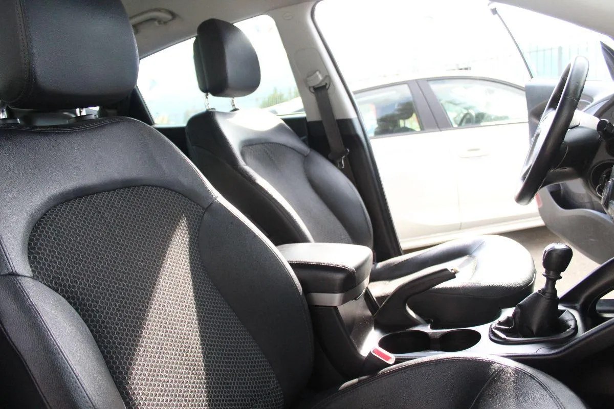 HYUNDAI - iX35 - 1.7 CRDi 2WD Style