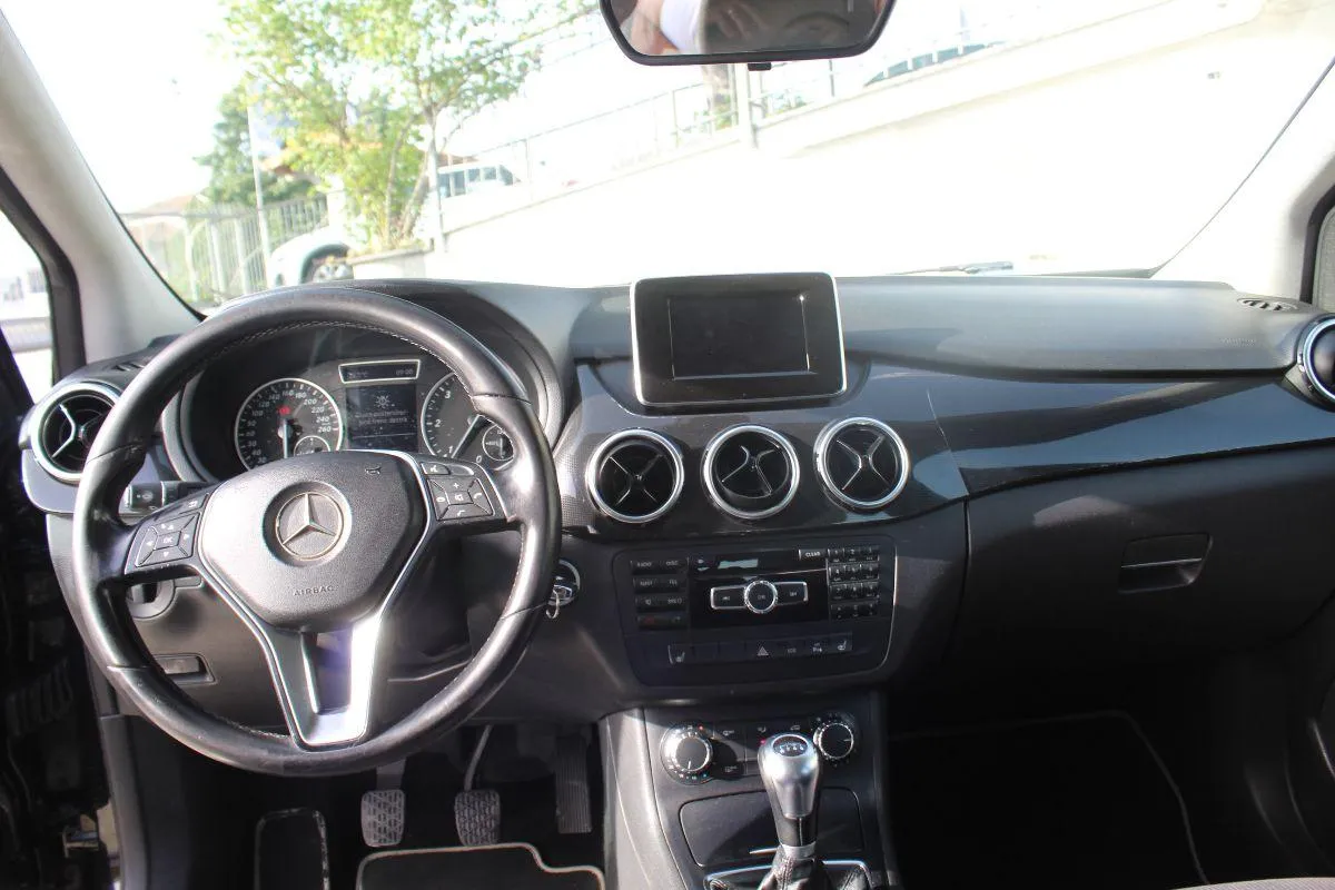 MERCEDES - Classe B - 180 CDI Premium