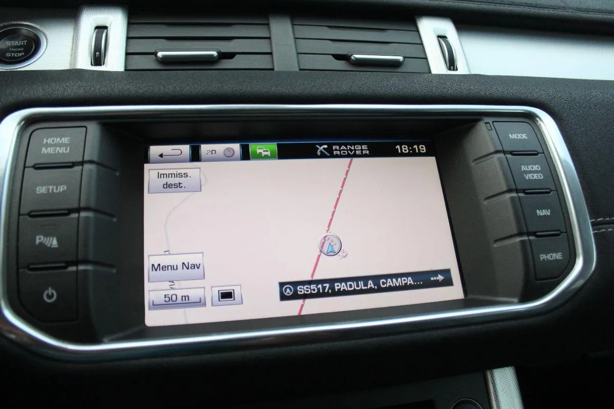 LAND ROVER - Range Rover Evoque - 2.2 TD4 5p. Pure Tech Pack