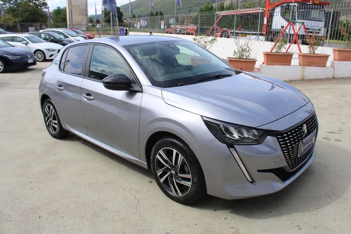 PEUGEOT - 208 1.2 puretech Style