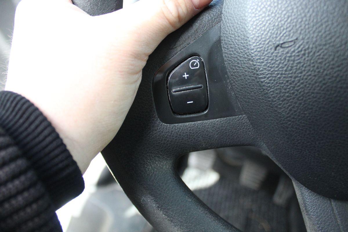 RENAULT Trafic Dci 145 Energy coibentato usato - foto 12 | Auto Yachting Mango Padula