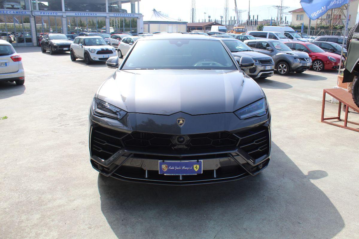 LAMBORGHINI Urus usata - interni | Auto Yachting Mango Padula
