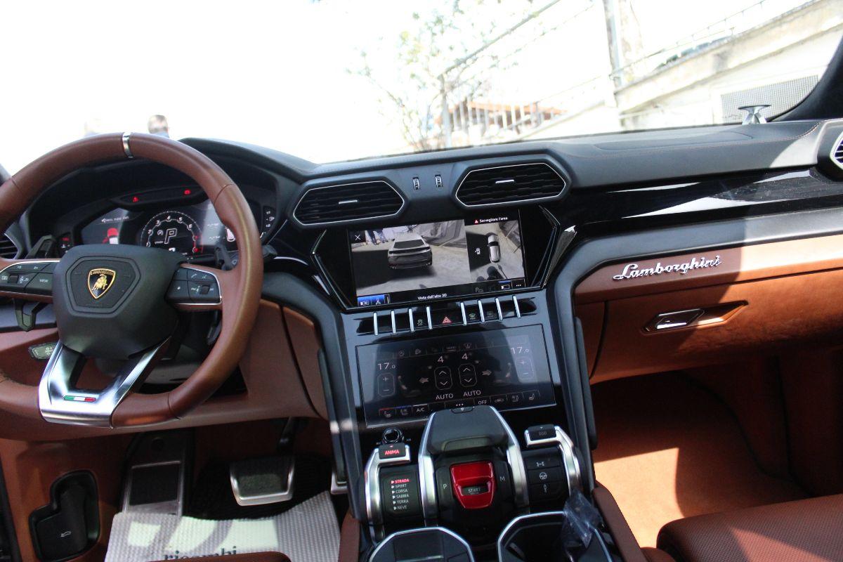 LAMBORGHINI Urus usata - foto 26 | Auto Yachting Mango Padula