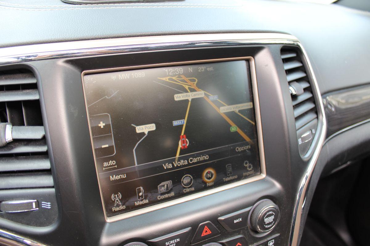 JEEP Grand Cherokee usata - foto 17 | Auto Yachting Mango Padula