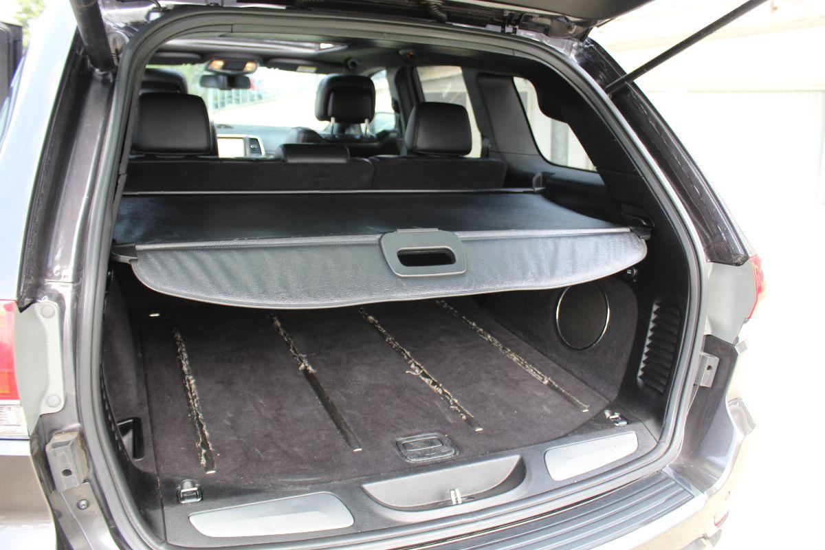 JEEP Grand Cherokee usata - foto 23 | Auto Yachting Mango Padula